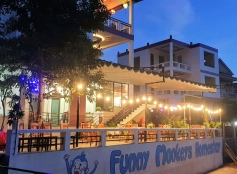 Funny Monkey Homestay – Ngôi nhà nhỏ nằm sát mình bên dòng sông Son hiền hòa