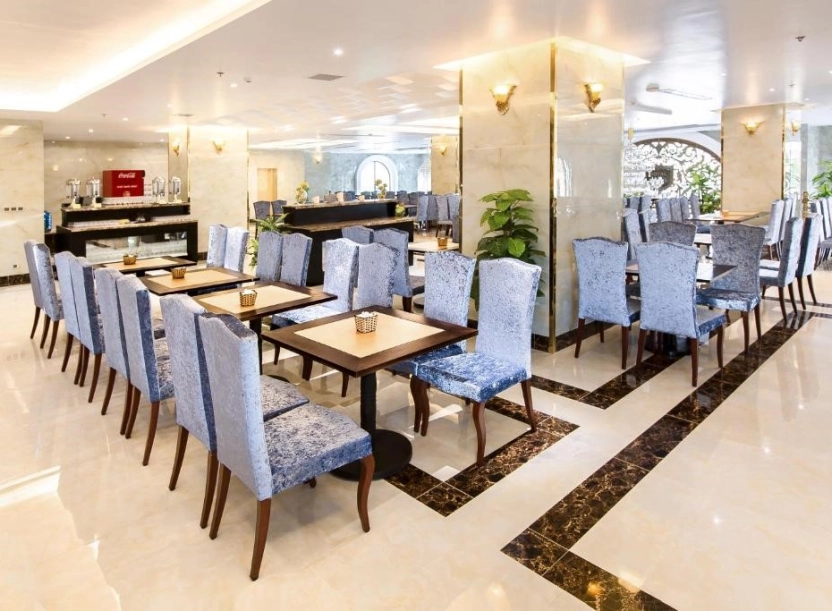 Khách sạn Royal Quảng Bình – Nơi nghỉ dưỡng đẳng cấp hoàng gia