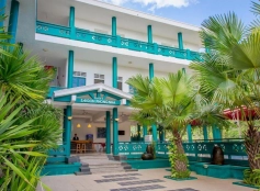 Khách sạn Sài Gòn Phong Nha – Tọa Lạc bên bờ sông Son quyến rũ