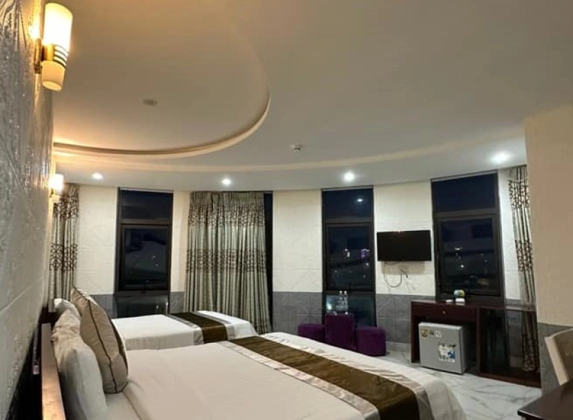 Khách sạn White Rose – Vị trí trung tâm thành phố thuận tiện di chuyển