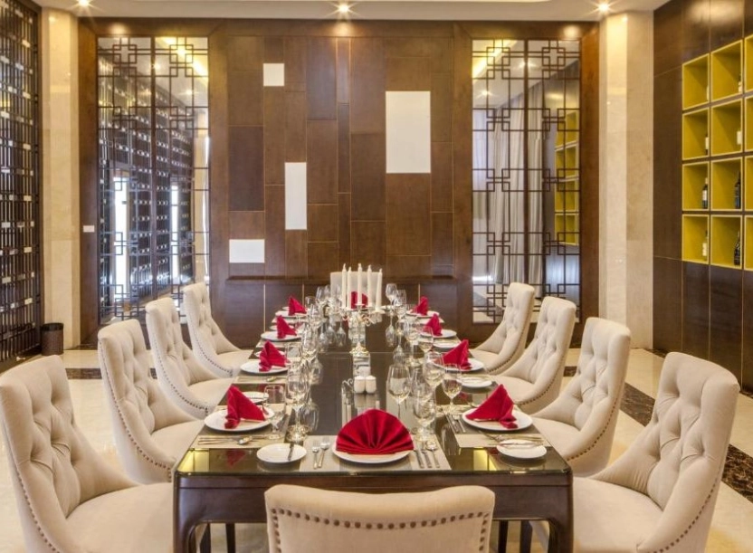 Mường Thanh Nhật Lệ - Khách sạn 5 sao hàng đầu bên bờ biển trong xanh