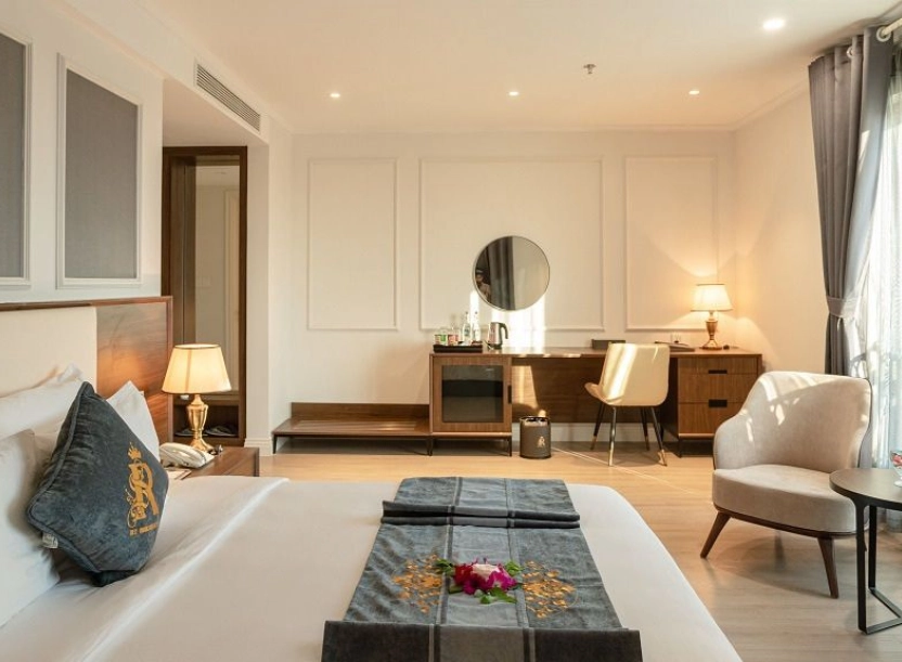 Khách Sạn Rex Quảng Bình – Nét Cổ Điển Sang Trọng Giữa Lòng Đồng Hới