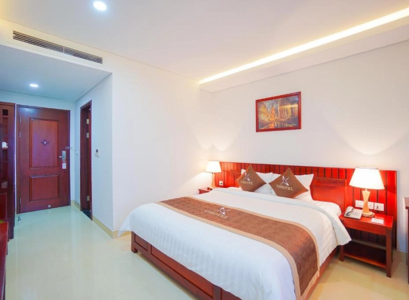 Khách sạn Vĩnh Hoàng - VIHOTEL (tiêu chuẩn 4 sao)