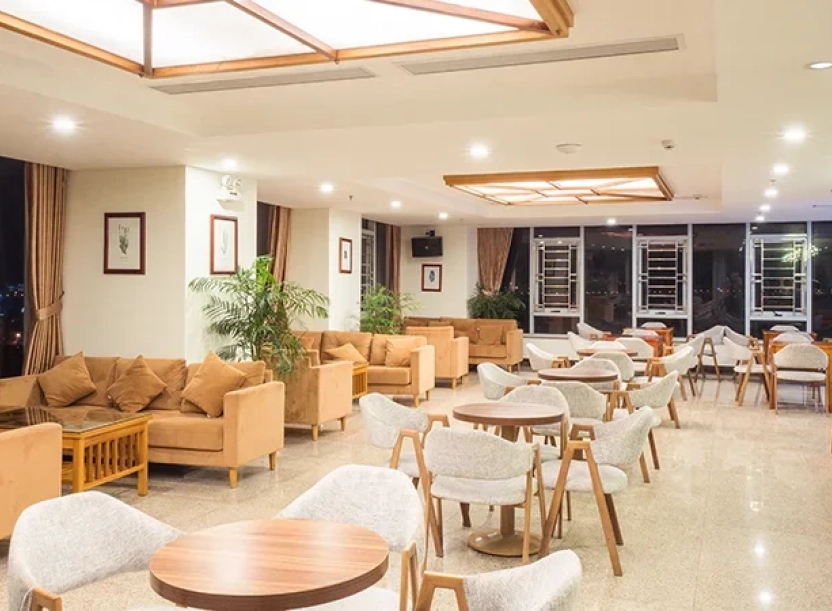 Khách sạn Vĩnh Hoàng - VIHOTEL (tiêu chuẩn 4 sao)