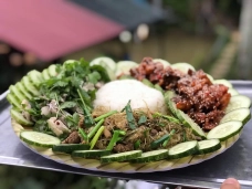 Where to Eat in Khe Sanh: Best Restaurants &amp; Local Dishes