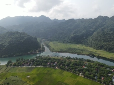 Winter in Central Vietnam: Phong Nha Cave to Quang Tri DMZ