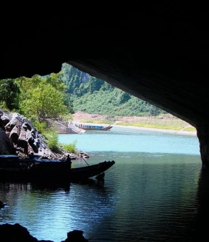 Phong Nha – The First-Ranked Wonder of Caves
