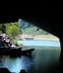 Phong Nha – The First-Ranked Wonder of Caves