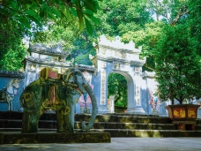 Đền Thờ Thánh Mẫu Liễu Hạnh – Điểm du lịch tâm linh tại Quảng Bình