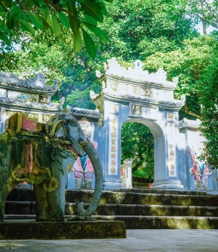 Đền Thờ Thánh Mẫu Liễu Hạnh – Điểm du lịch tâm linh tại Quảng Bình