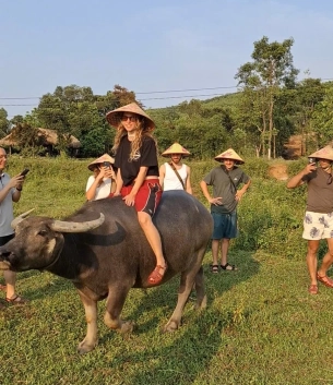 Duck Tang Farm Phong Nha: Ở đâu, giá vé và trải nghiệm nông trại