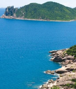 Vũng Chùa - Đảo Yến