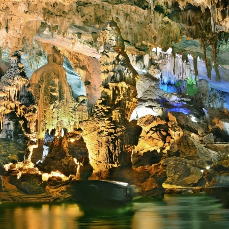 Đồng Hới - động Phong Nha - Vườn thực Vật - đỉnh núi U Bò