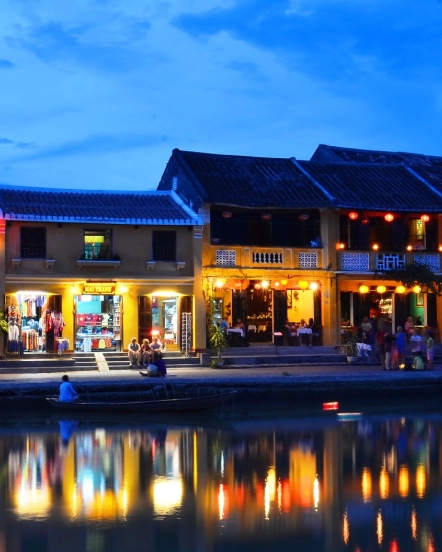 Đồng Hới – Nam Đàn – Hạ Long – Lạng Sơn – Hà Nội