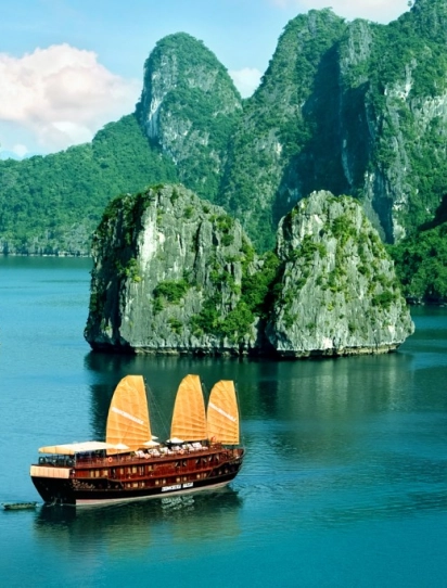 QUẢNG BÌNH – HÀ NỘI - HẠ LONG - BẢO TÀNG QUẢNG NINH - KDL SUNWORLD HẠ LONG - DU THUYỀN 5* LA CASTA DAILY CRUISE