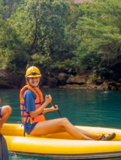 Đồng Hới - Lăng mộ Đại Tướng - Thiên Đường - Nước Moọc - Trượt Cát - Tham quan Thành phố Đồng Hới