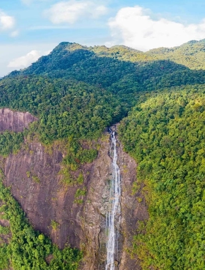 Quảng Bình - Vườn Quốc Gia Bạch Mã - Lăng Cô - Suối Khoáng nóng núi Thần Tài - Quảng Bình