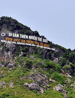 Dong Hoi - Hang Tam Co - Phong Nha Cave - Botanical Garden - Dong Hoi
