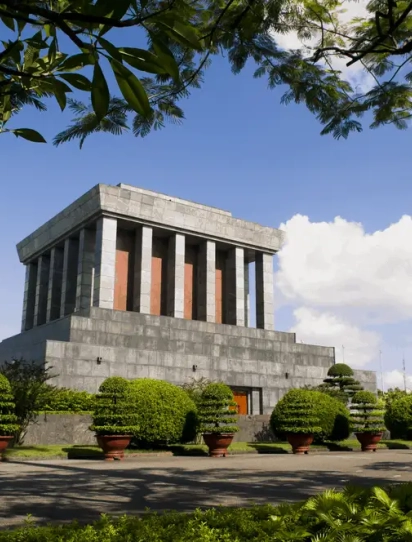 Đồng Hới - Hà Nội - Sapa - Lào Cai - Fansipan - Cổng Trời Ô Quy Hồ - Hà Khẩu - Hà Nội - Lăng Bác - Văn Miếu Quốc Tử Giám - Đồng Hới