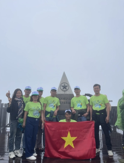 Đồng Hới - Hà Nội - Sapa - Lào Cai - Fansipan - Cổng Trời Ô Quy Hồ - Hà Khẩu - Hà Nội - Lăng Bác - Văn Miếu Quốc Tử Giám - Đồng Hới