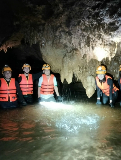 Khám phá Hang Ô rô – Hang Hoàn Mỹ