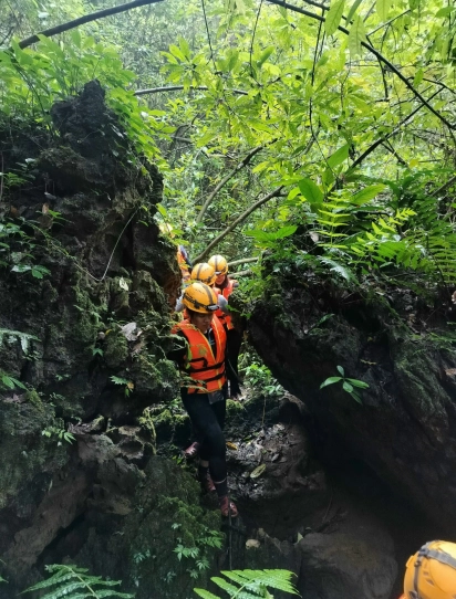 Khám phá Hang Ô rô – Hang Hoàn Mỹ
