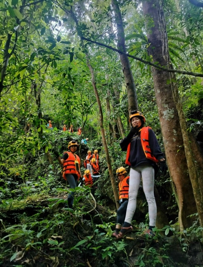 Khám phá Hang Ô rô – Hang Hoàn Mỹ