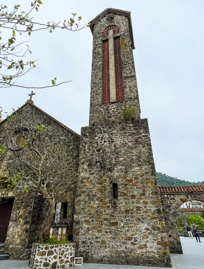 Quảng Bình - Hà Nội - Tam Đảo - Đền Côn Sơn Kiếp Bạc - Vịnh Hạ Long - Ninh Bình - Quảng Bình