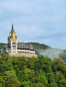 Quảng Bình - Hà Nội - Tam Đảo - Đền Côn Sơn Kiếp Bạc - Vịnh Hạ Long - Ninh Bình - Quảng Bình