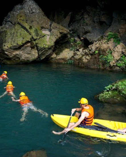 Tour hàng ngày: Động Phong Nha – Sông Chày, Hang Tối