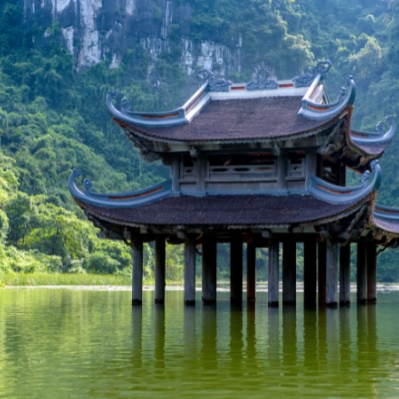 Quảng Bình – Ninh Bình – Bái Đính – KDL sinh thái Thung Nham – Cố đô Hoa Lư – Tràng An