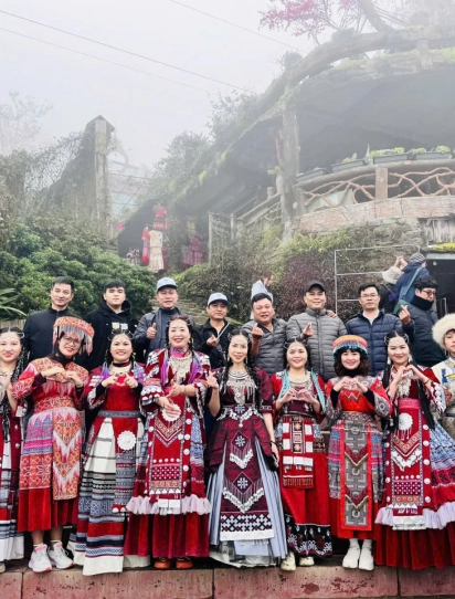 CHƯƠNG TRÌNH DU XUÂN MIỀN BẮC - BẢN  CÁT CÁT - SA PA - HÀ KHẨU - ĐỈNH FANSIPAN  - LĂNG BÁC