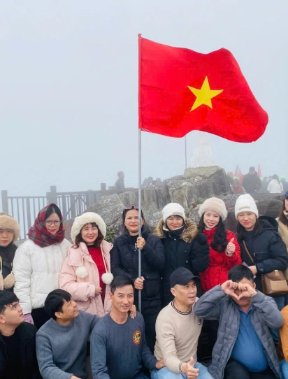 CHƯƠNG TRÌNH DU XUÂN MIỀN BẮC - BẢN  CÁT CÁT - SA PA - HÀ KHẨU - ĐỈNH FANSIPAN  - LĂNG BÁC