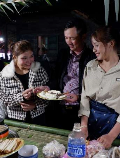 Về với tiếng trống Ma-coong