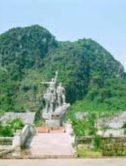 One-Day Tour: Tracing the Memories of Trường Sơn
