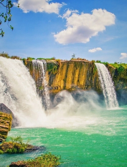 Quang Binh – Da Nang – Kontum – Pleiku – Dak Lak – Ban Me Junction – Dray Nur Ecotourism Area – Trung Nguyen Coffee Village – Buon Don – Mang Den