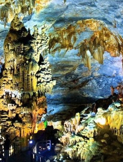 Tour hàng ngày: Động Phong Nha -Thiên Đường - Hang Chỉ Huy