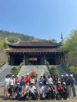 Tour 4 Ngày 3 Đêm: Đồng Hới – Đà Nẵng – Hội An – VinWonders – Núi Thần Tài