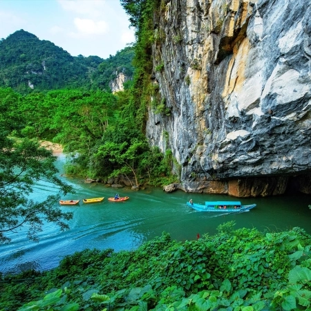 City Tour – Phong Nha Cave – Vung Chua &amp; Yen Island – General Vo Nguyen Giap Memorial House