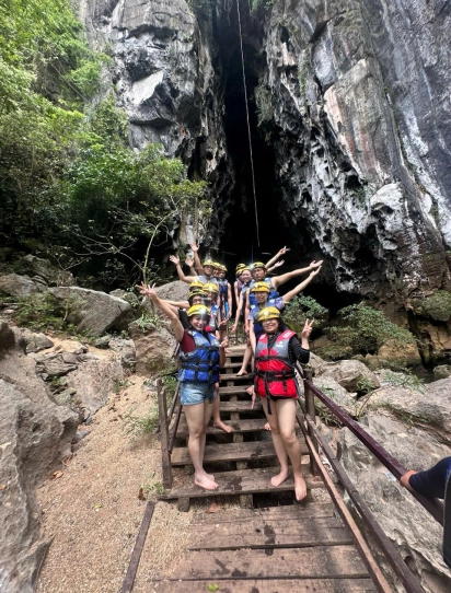 Đồng Hới- Động Thiên Đường - Sông Chày, Hang Tối-Vườn Thực Vật