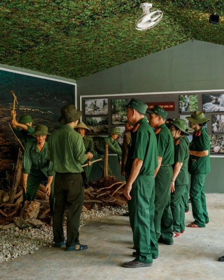 3 Days 2 Nights Tour: Dong Hoi, Vung Chua, Phong Nha Cave &amp; City Highlights