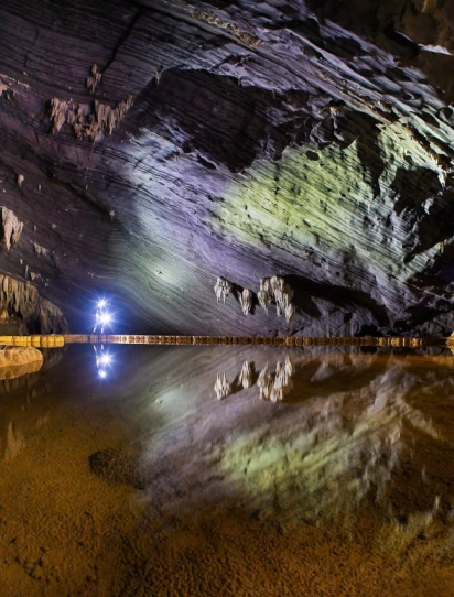 Tour Hang Rục Mòn 1 Ngày : Trekking,  Kayak sông ngầm, hang động