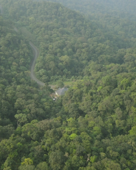 Dong Hoi – Phong Nha cave – Botanic Garden - U Bo peak