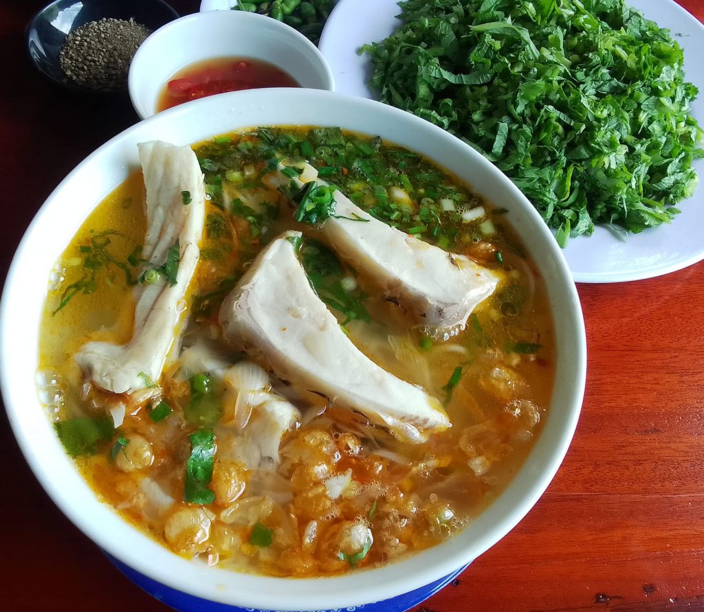 Cháo canh cá Phong Nha